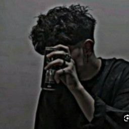 عکس کاربر - پسرک تنهام