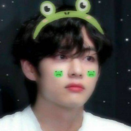 عکس کاربر - Kim Taehyung
