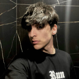 عکس کاربر - 𝕂𝕒𝕟𝕒𝕟🖤