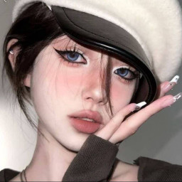 عکس کاربر - 关于v及我在乎的人