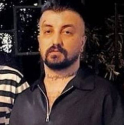 عکس کاربر - 𝐀𝐋𝐕𝐈𝐍