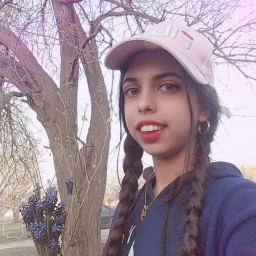 عکس کاربر - Roya