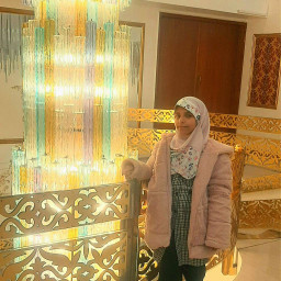 عکس کاربر - زینب
