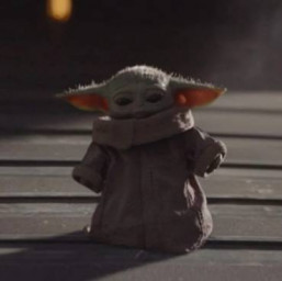 عکس کاربر - Baby Yoda