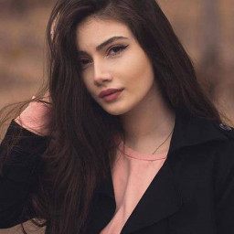 عکس کاربر - پارمیدا