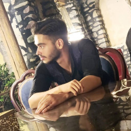 عکس کاربر - 𝐻𝑜𝑠𝑠𝑒𝑖𝑛