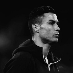 عکس کاربر - CR7