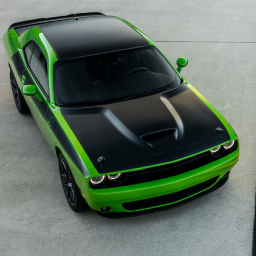 دانلود Parking Dodge Challenger City