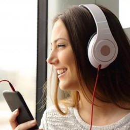 دانلود آموزش شنیداری زبان انگلیسی