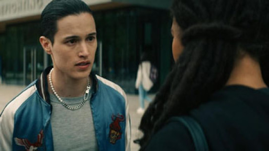 سریال ژن وی - فصل ۱ - قسمت ۵ - به باشگاه هیولاها خوش آمدید 