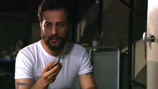 سریال فاطماگل - فصل ۱ - قسمت ۷۴