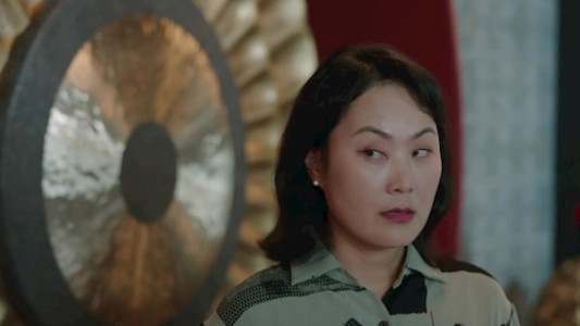 سریال خانم ناشناس - فصل ۱ - قسمت ۱۰