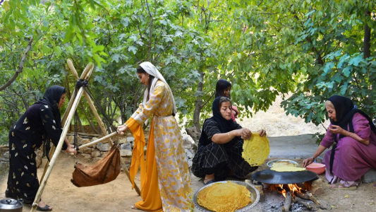 سریال آشپزی روستایی با ویلیج ایونتز - فصل ۱ - قسمت ۱۴
