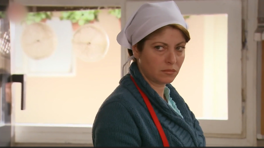 سریال فاطماگل - فصل ۱ - قسمت ۶۱