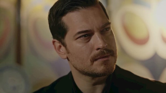 سریال اشرف رویا - فصل ۱ - قسمت ۱۲