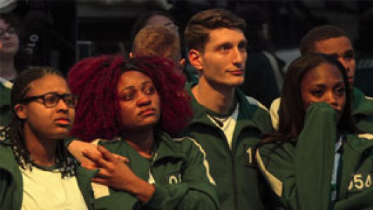 سریال بازی ماهی مرکب: چالش - فصل ۱ - قسمت ۱ - چراغ قرمز، چراغ سبز