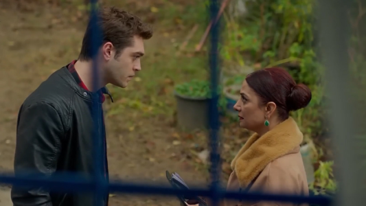 سریال غنچه‌های زخمی - فصل ۱ - قسمت ۸۴