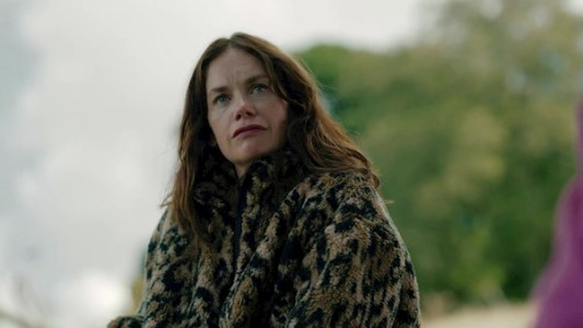 سریال جاده‌ پایین گورستان - فصل ۱ - قسمت ۵ - آهسته مردن