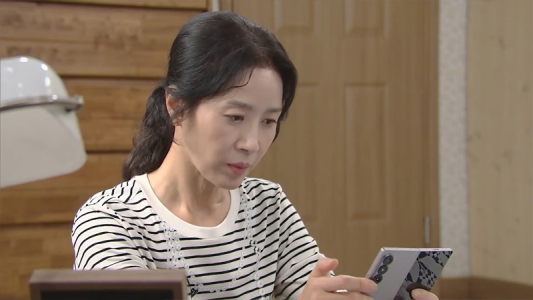 سریال روزهای طلایی ما - فصل ۱ - قسمت ۱۰