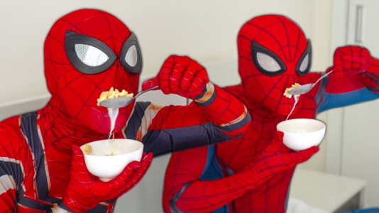  استریم مرد عنکبوتی: مایلز مورالز ۲ - حاسیخان - فصل ۱ - جدال مرگبار با ماشین دزدها