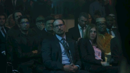 سریال ان سی آی اس: تونی و زیوا - فصل ۱ - قسمت ۸ - فروش آتش