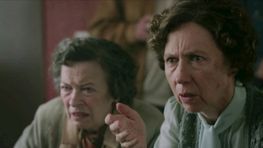 سریال قتل پیش از شامگاه - فصل ۱ - قسمت ۵