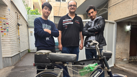 سریال ولاگ با تیمیکسر - مهدی بیزیکسر - فصل ۱ - باز سازی موتور گازی ۱ سریال ولاگ با تیمیکسر - مهدی بیزیکسر - فصل ۱ - باز سازی موتور گازی ۱