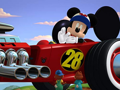 ۳-سکانسی از انیمیشن میکی و ماشین های مسابقه