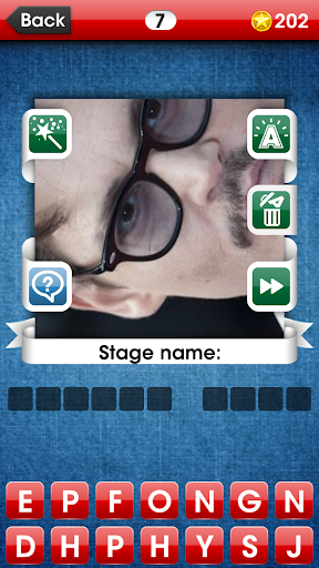 اسکرین شات 1 بازی Facemania