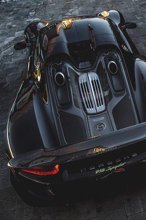 اسکرین شات 7 برنامه Car Wallpapers HD