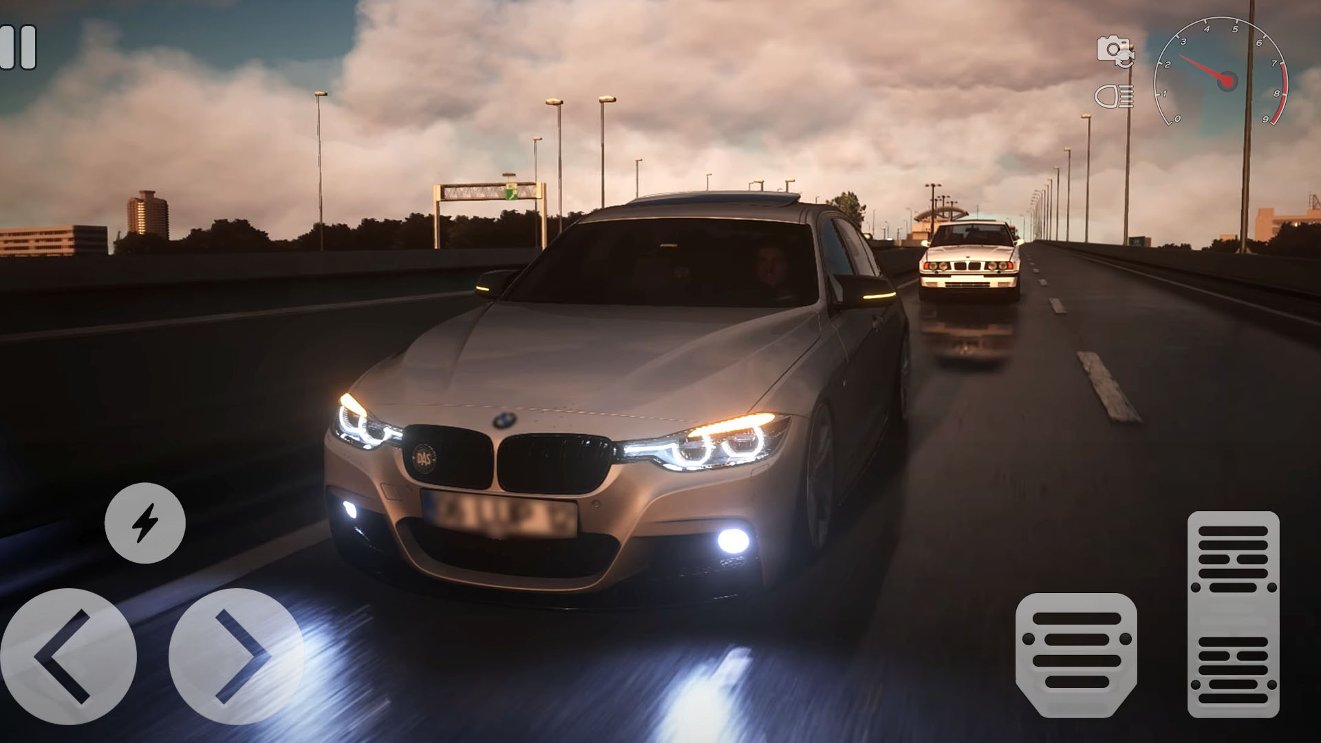 اسکرین شات 3 بازی M7 Driving And Race