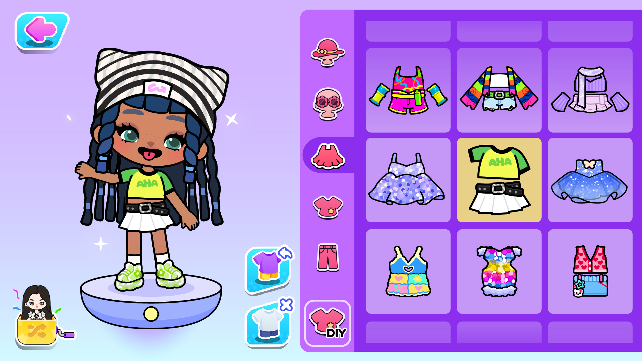 اسکرین شات 3 بازی Aha World: Doll Dress-Up Game