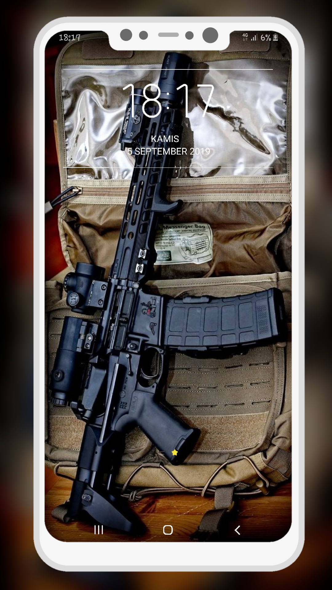اسکرین شات 7 برنامه Gun Wallpapers