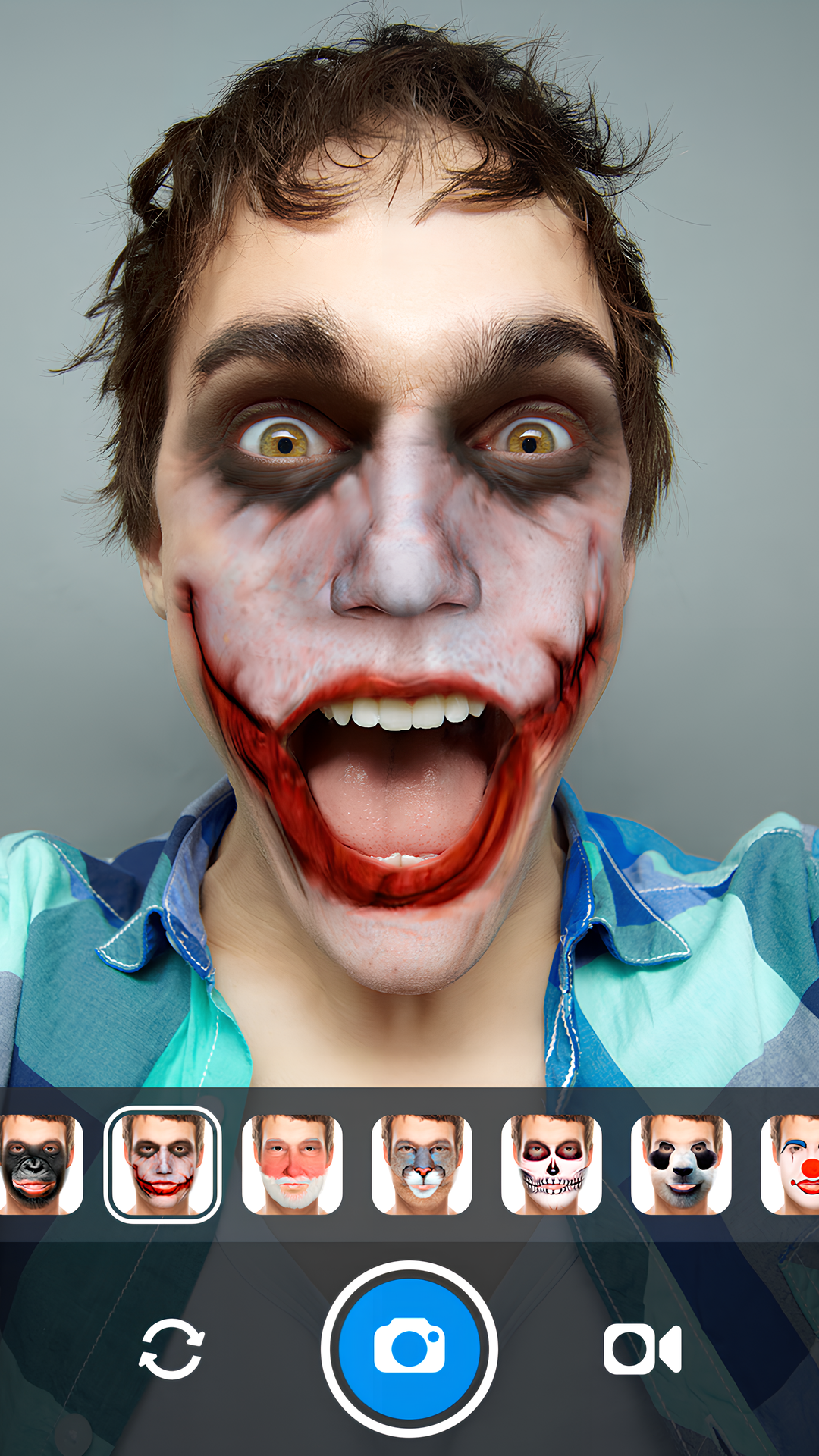 اسکرین شات 3 برنامه Face Swap Live