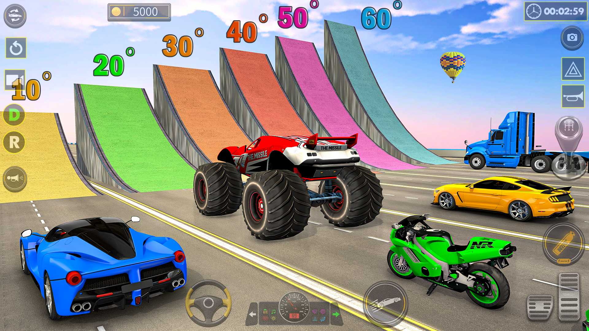 اسکرین شات 3 برنامه Superhero Game: Ramp Car Stunt