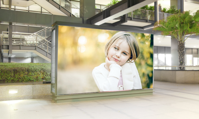 اسکرین شات 1 برنامه Hoarding Photo Frame