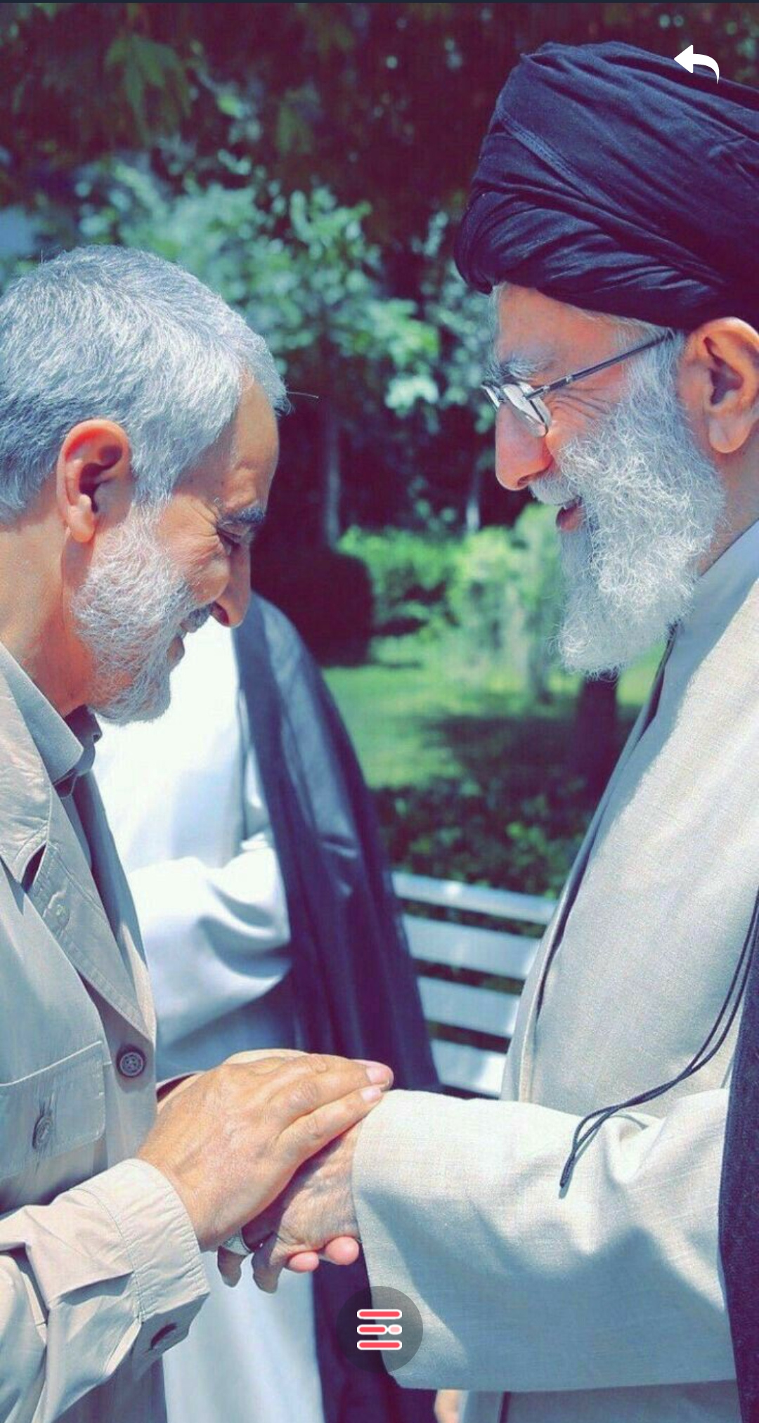 اسکرین شات برنامه تصویر زمینه حاج قاسم سلیمانی 6