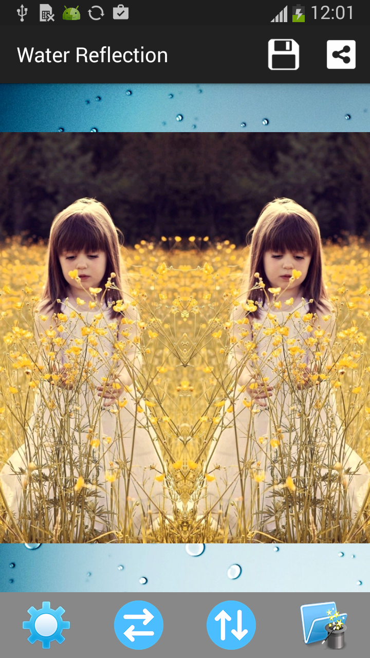 اسکرین شات 3 برنامه Water Reflection Mirror Image