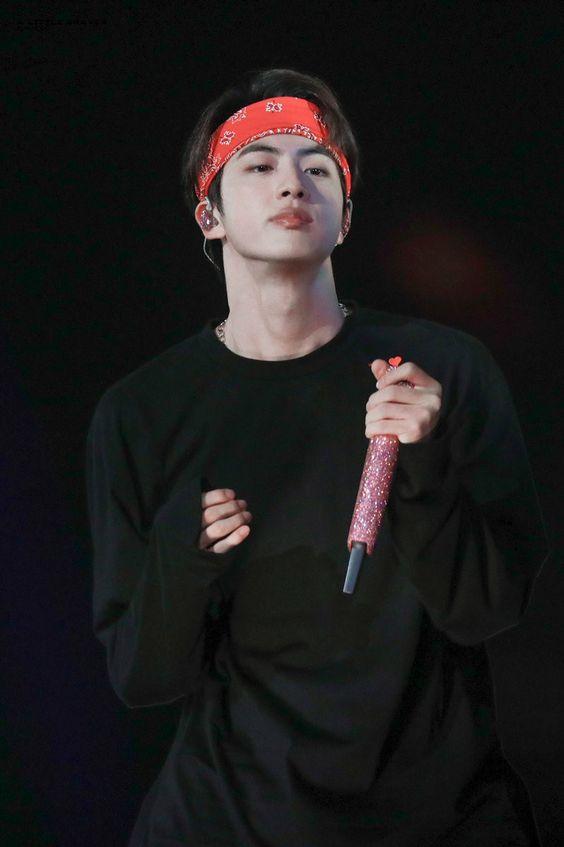 اسکرین شات 2 برنامه BTS Jin Wallpaper - Jin Kpop W