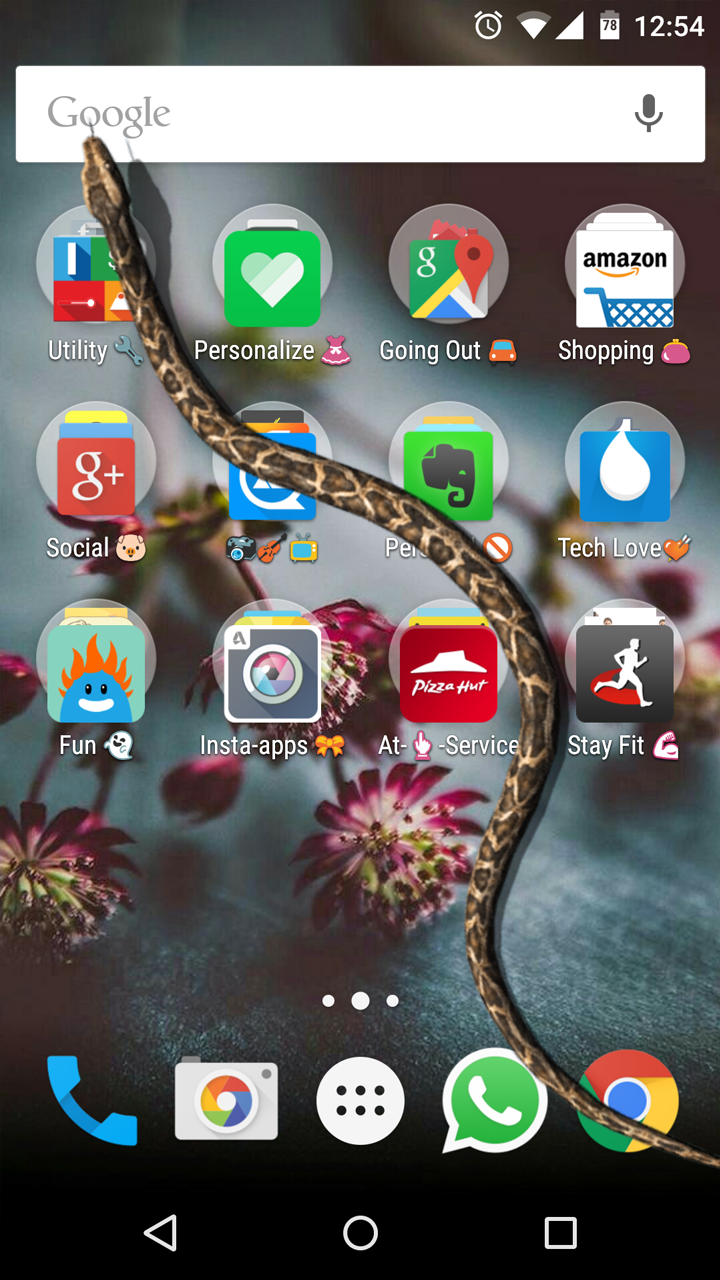 اسکرین شات 4 برنامه Snake in Hand Joke - iSnake