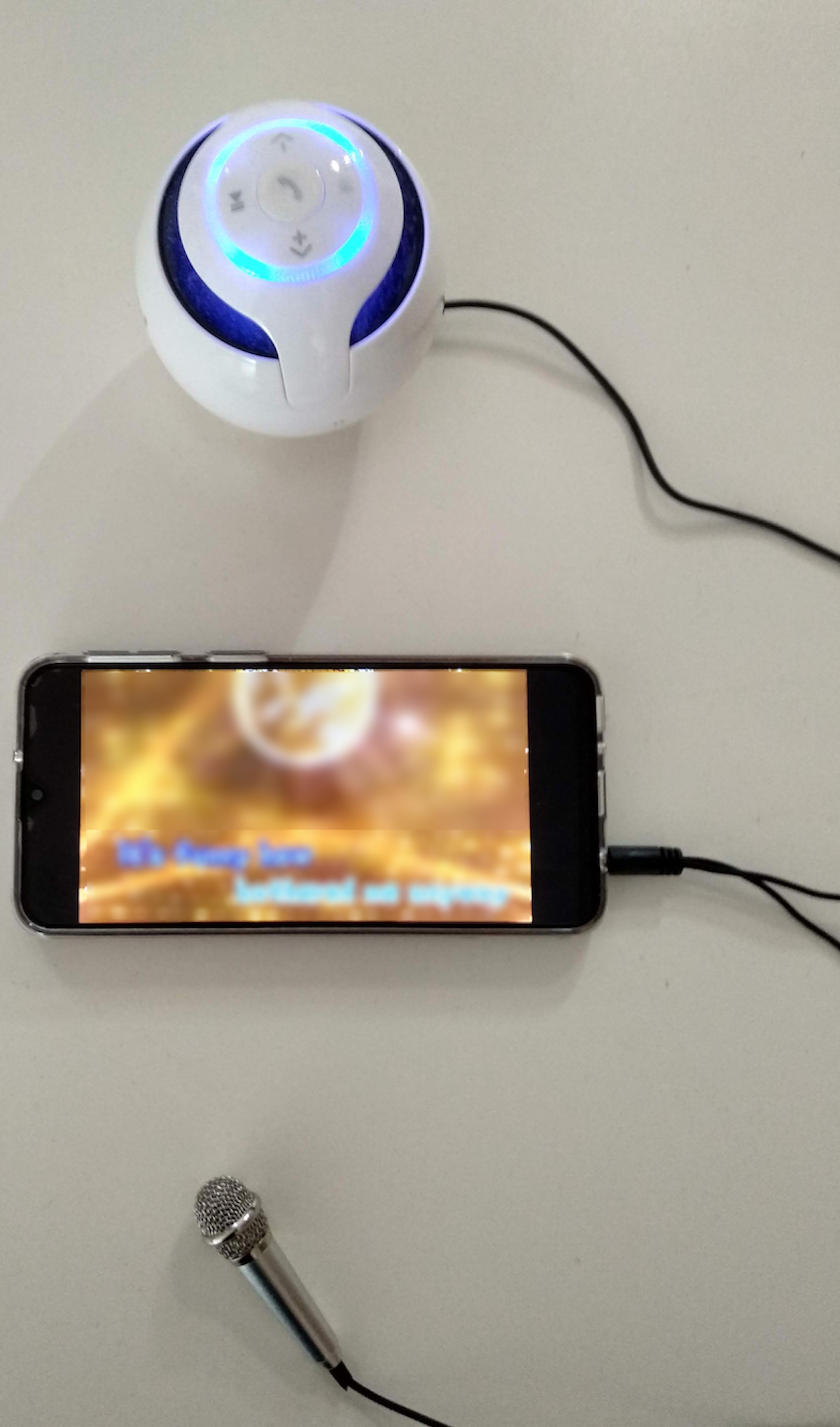 اسکرین شات 1 برنامه Mic Speaker