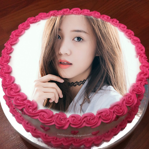 اسکرین شات 3 برنامه PHOTO ON BIRTHDAY CAKE