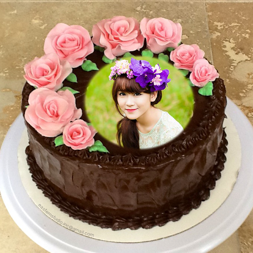 اسکرین شات 2 برنامه PHOTO ON BIRTHDAY CAKE