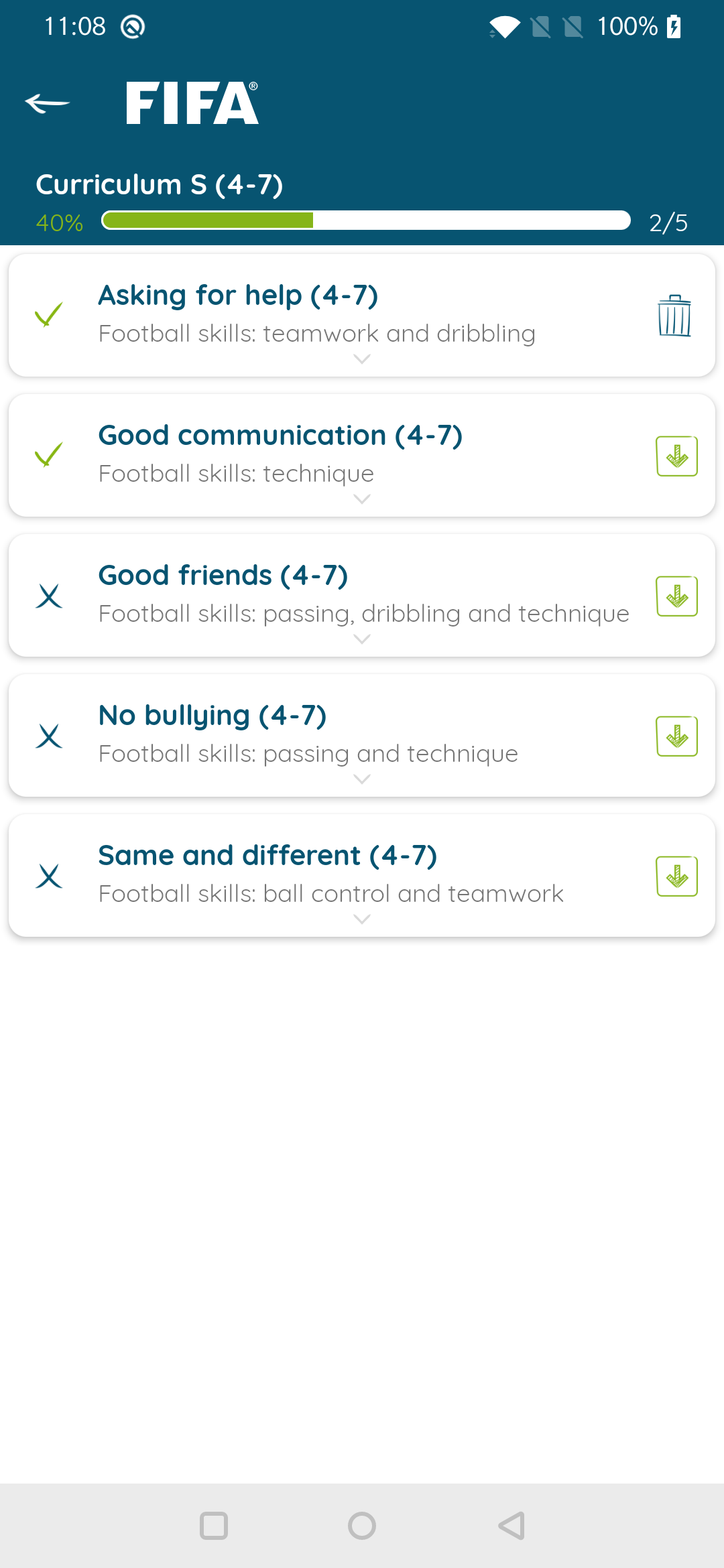 اسکرین شات 2 برنامه Football for Schools