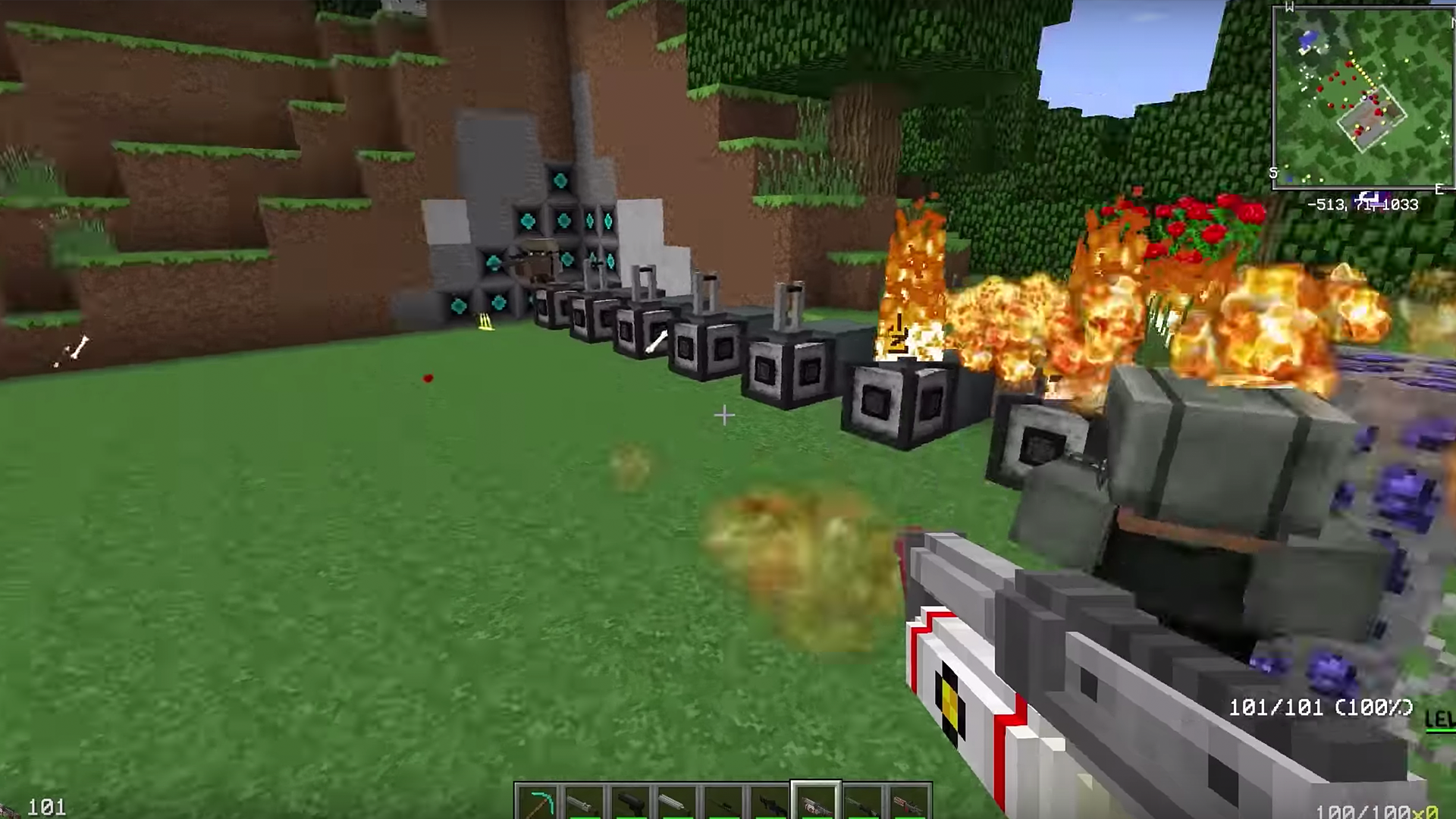 اسکرین شات 2 برنامه Guns for mcpe and mine