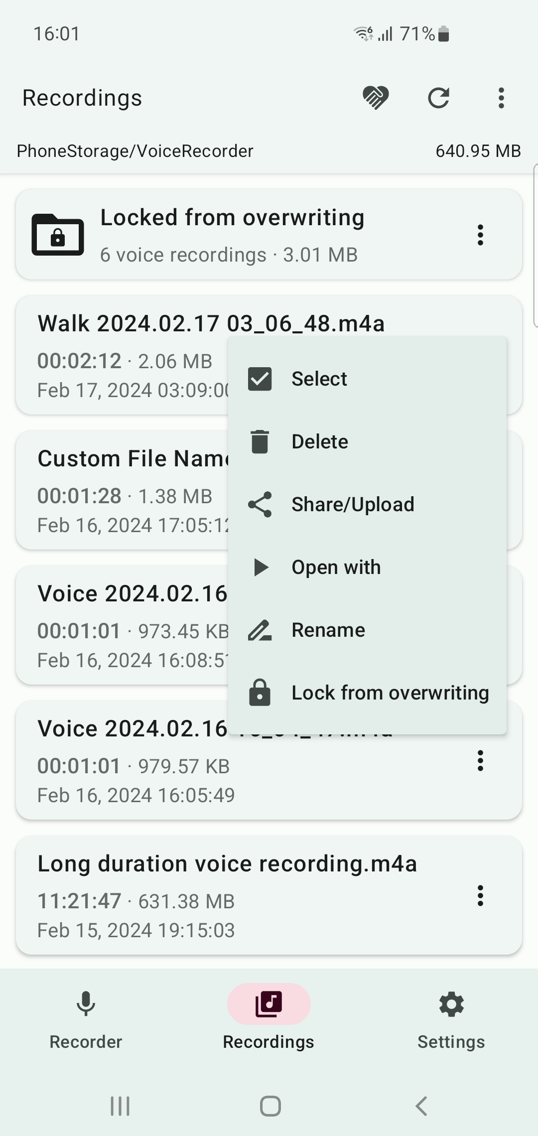 اسکرین شات 4 برنامه Voice Recorder in Background