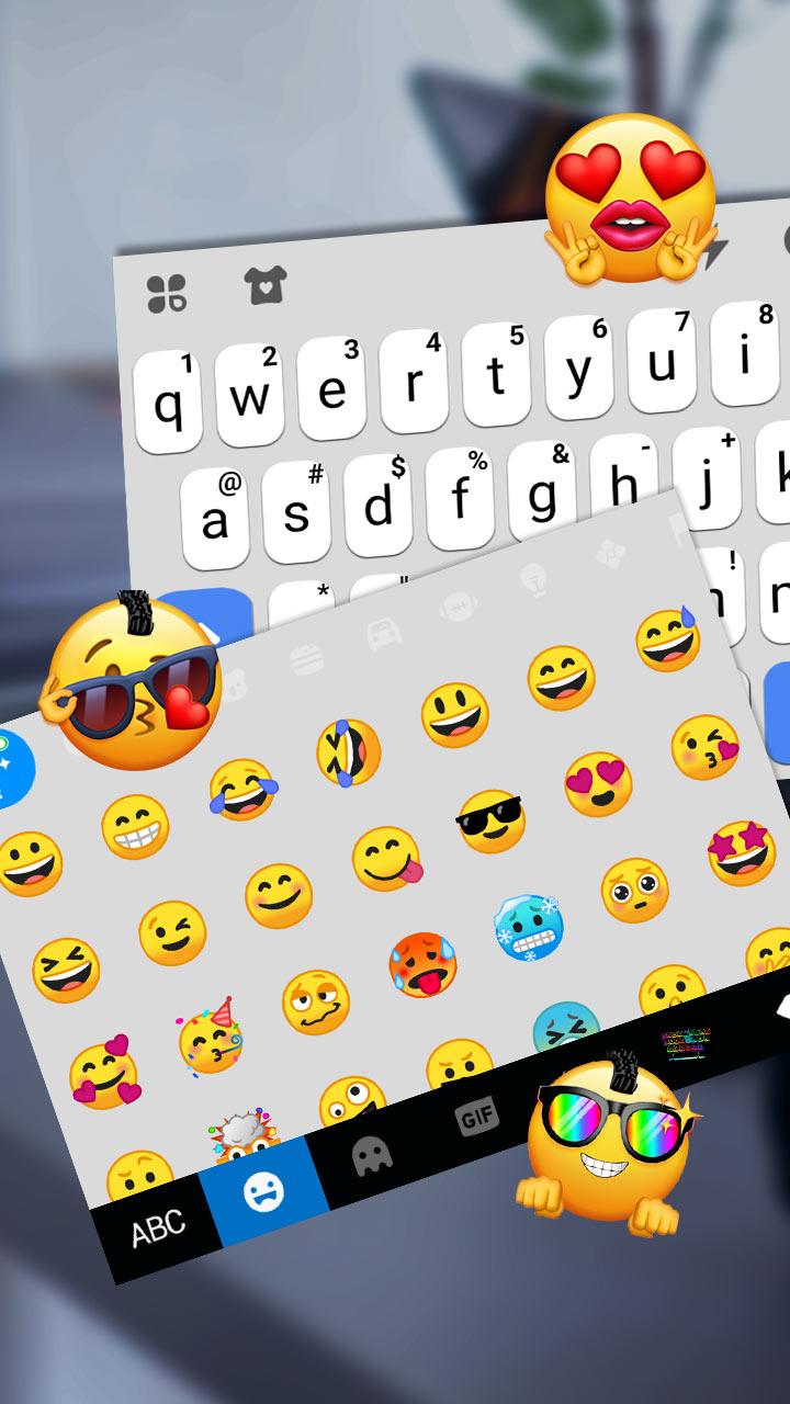 اسکرین شات 3 برنامه Blue White Chat Keyboard Theme