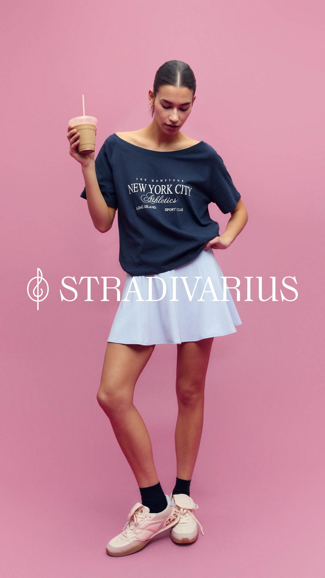 اسکرین شات 4 برنامه Stradivarius - Clothing Store