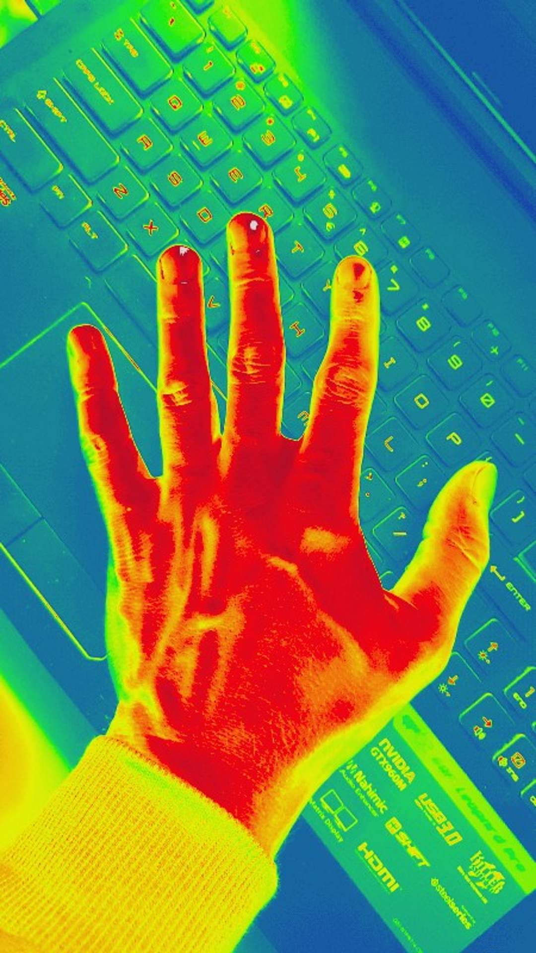 اسکرین شات 1 برنامه Thermal Cam Effect Simulator