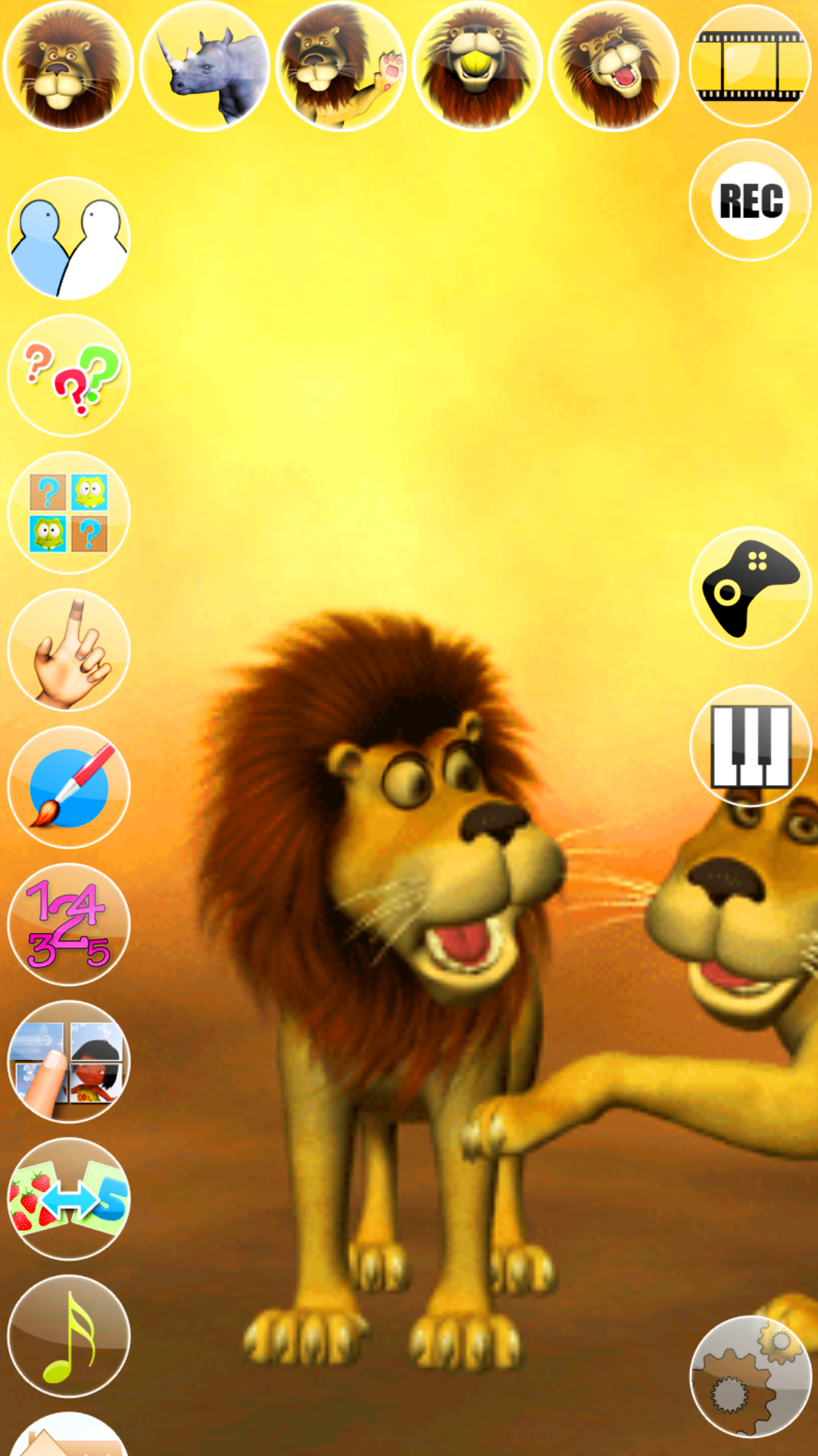 اسکرین شات 2 برنامه Talking Luis Lion